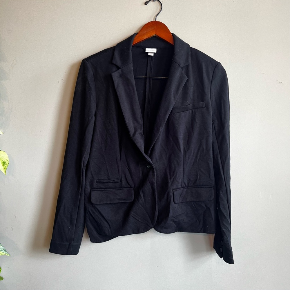 Merona Black Women’s Blazer Top Size Medium